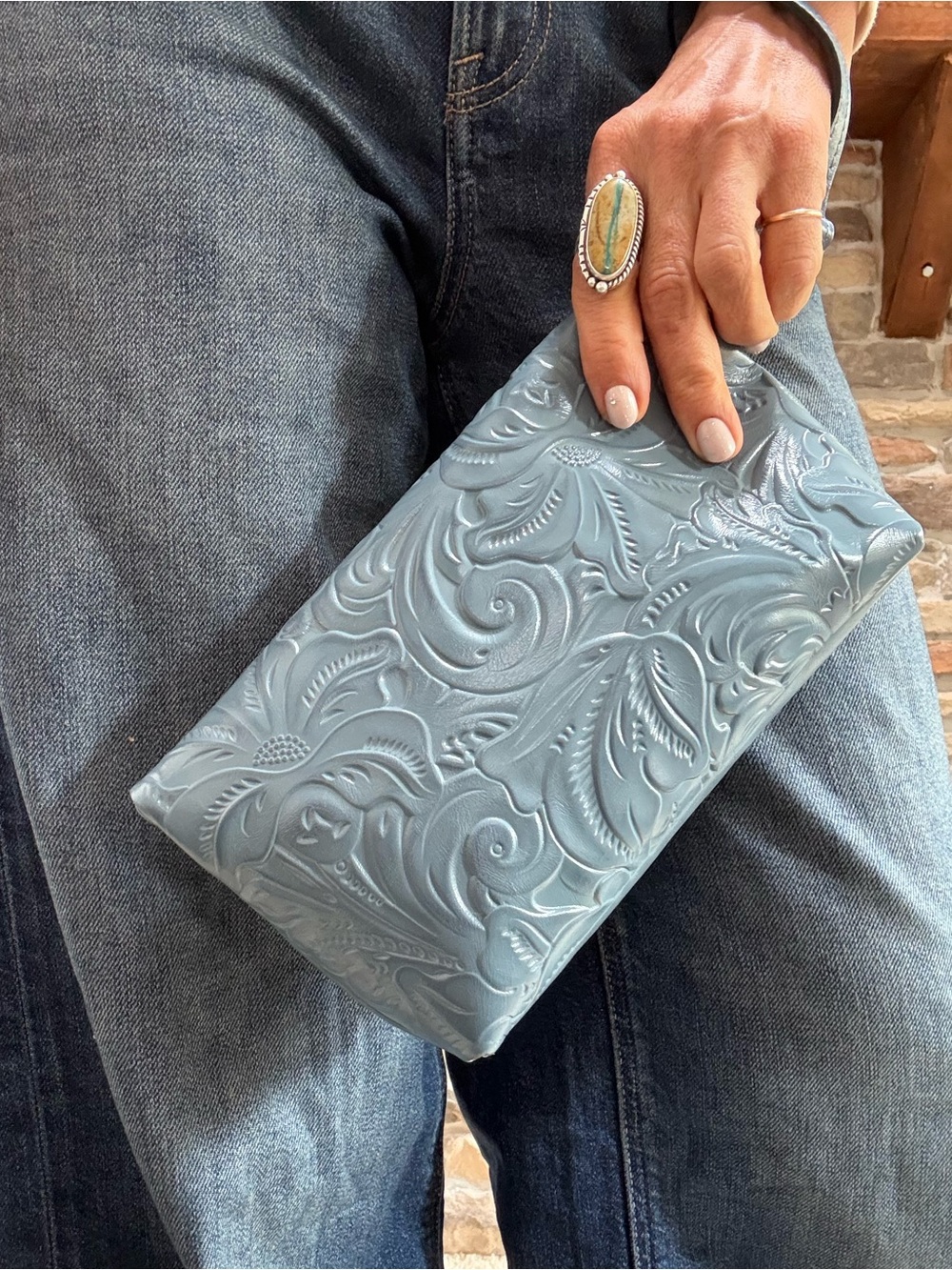 Patricia Nash Valerie safflower blue Tooled
Floral Leather Wristlet clutch